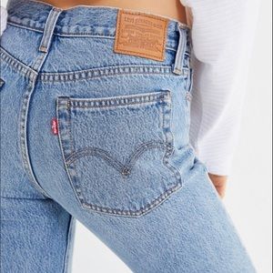 Levi's Women's Wedgie Icon Fit Jeans